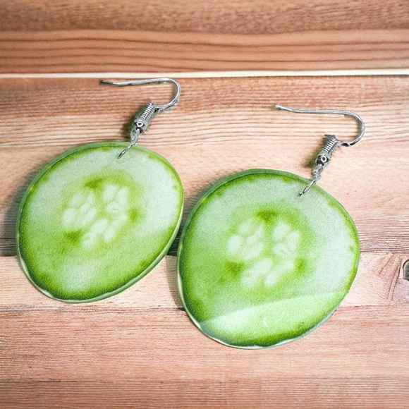Fresh & Fun Cucumber Earrings - Handmade Veggie Jewelry that Pops! NWT - Picture 5 of 6
